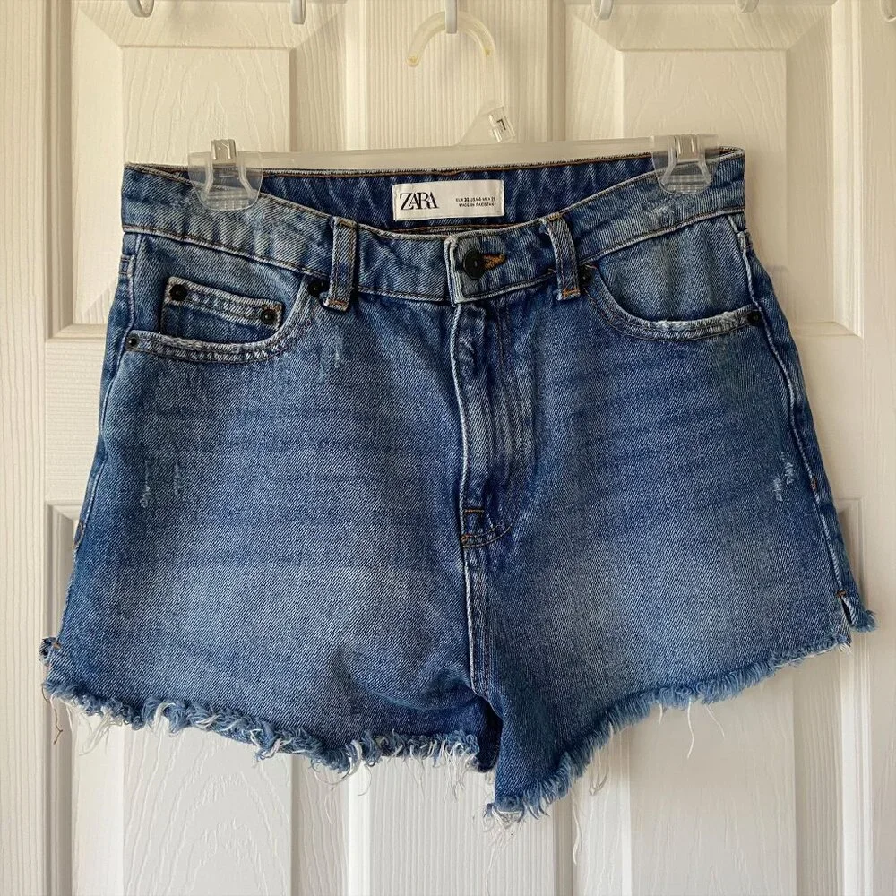 Zara High Waist Denim Short Medium Wash Frayed Raw Hem Cutoff Jean Shorts Size 4